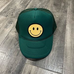 Womens smiley trucker hat